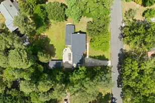304 Plum Ln, Chapel Hill, NC 27517 - Photo 37