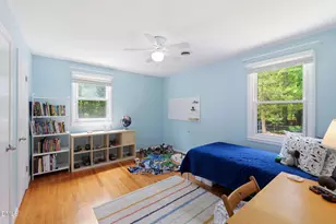 304 Plum Ln, Chapel Hill, NC 27517 - Photo 17