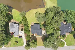 2600 Buckingham Dr, Sanford, NC 27330 - Photo 7