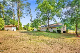 2439 George Owen Rd, Fayetteville, NC 28306 - Photo 33