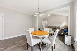 709 S Pollock St, Selma, NC 27576 - Photo 11