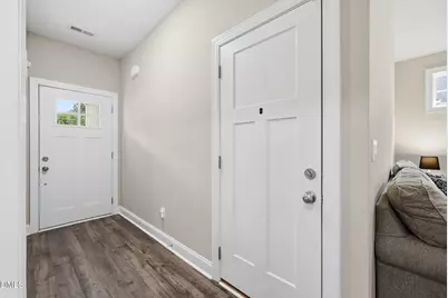 709 S Pollock Street, Selma, NC 27576 - Photo 7