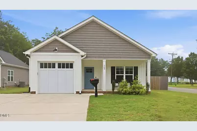 709 S Pollock Street, Selma, NC 27576 - Photo 1