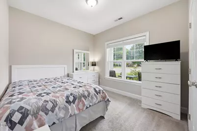 709 S Pollock Street, Selma, NC 27576 - Photo 15