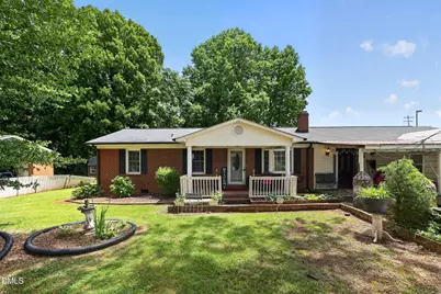 202 Newbold Street, Lincolnton, NC 28092 - Photo 1