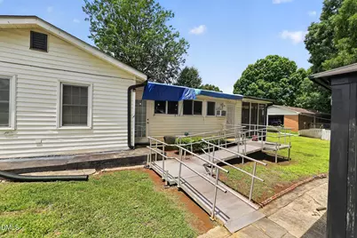 202 Newbold Street, Lincolnton, NC 28092 - Photo 37