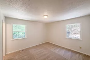 6641 Lynndale Dr, Raleigh, NC 27612 - Photo 9