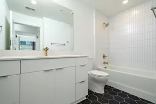 615 W Peace St, Raleigh, NC 27605 - Photo 17