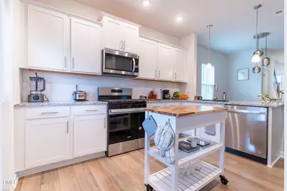 1413 Hollyview Avenue, Durham, NC 27703 - Photo 7