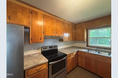 3609 Melrose Drive, Raleigh, NC 27604 - Photo 23