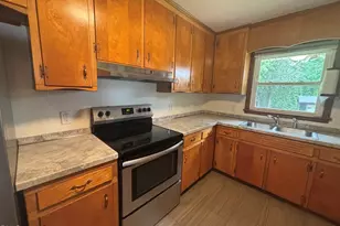 3609 Melrose Dr, Raleigh, NC 27604 - Photo 21