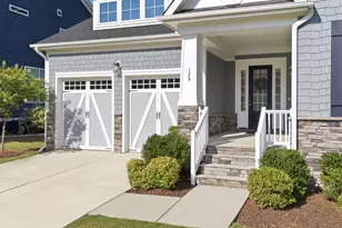 129 Treeline Ct, Holly Springs, NC 27540 - Photo 5