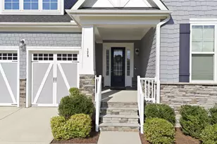 129 Treeline Ct, Holly Springs, NC 27540 - Photo 5