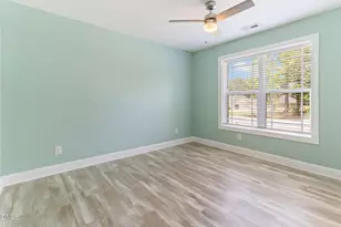 5232 Farmall Dr, Fayetteville, NC 28306 - Photo 31