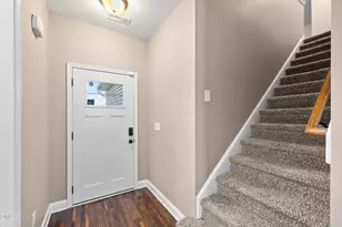319 Fairfax Dr, Sanford, NC 27332 - Photo 5
