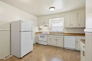 1711 Forest Rd, Durham, NC 27705 - Photo 9