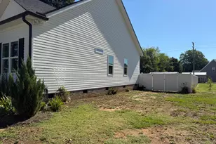 1004 Butler Dr, Erwin, NC 28339 - Photo 7