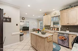 275 Winfred Dr, Raleigh, NC 27603 - Photo 13