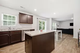 4561 Sandstone Dr, Greenville, NC 27858 - Photo 17
