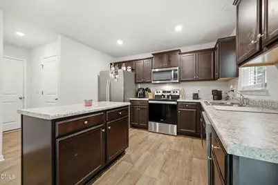 4561 Sandstone Drive, Greenville, NC 27858 - Photo 15
