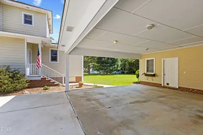 207 N Hopkins Avenue, Spring Hope, NC 27882 - Photo 3