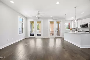 2430 Campus Shore Dr, Raleigh, NC 27606 - Photo 11