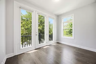 2430 Campus Shore Dr, Raleigh, NC 27606 - Photo 25