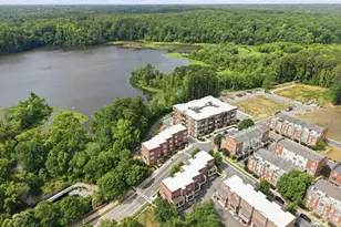 2430 Campus Shore Dr, Raleigh, NC 27606 - Photo 3