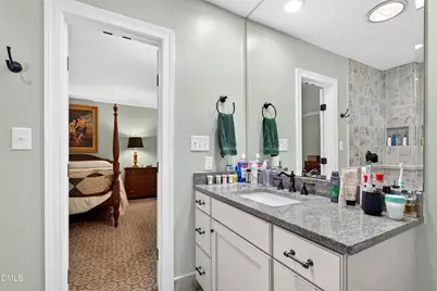1000 Blenheim Drive, Raleigh, NC 27612 - Photo 29