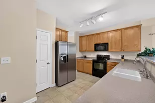 4912 Swanns Mill Dr, Durham, NC 27704 - Photo 3