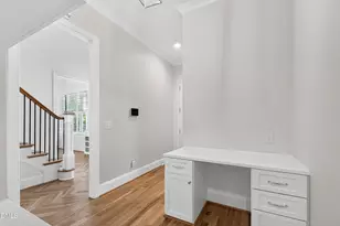 911 Canterbury Rd, Raleigh, NC 27607 - Photo 31