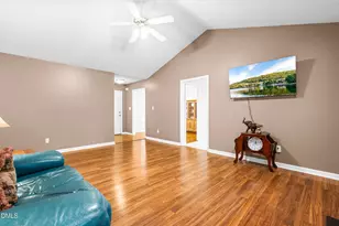 117 Kirkland Ct, Archer Lodge, NC 27527 - Photo 7