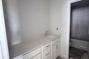 613 Crescent Wood Trl, Zebulon, NC 27597 - Photo 17