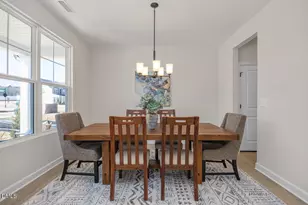 613 Crescent Wood Trl, Zebulon, NC 27597 - Photo 7