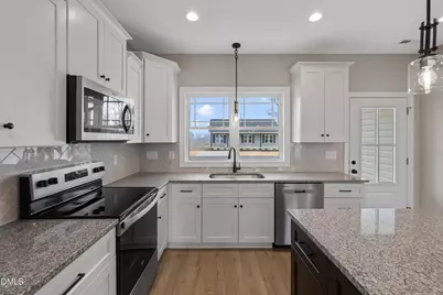 934 Micro Road W, Selma, NC 27576 - Photo 5
