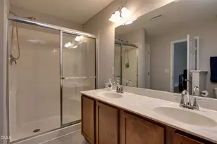 138 Cline Falls Dr, Holly Springs, NC 27540 - Photo 21