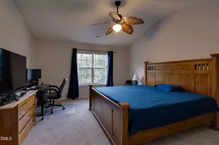 138 Cline Falls Dr, Holly Springs, NC 27540 - Photo 17