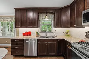 300 Cross Lake Dr, Fuquay Varina, NC 27526 - Photo 23