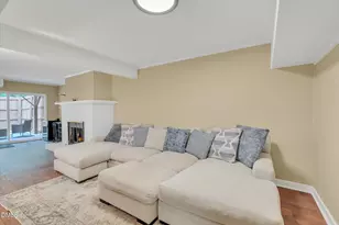 918 Hampshire Ct, Cary, NC 27511 - Photo 15
