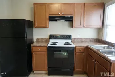 1320 Poole Road #Unit H, Raleigh, NC 27610 - Photo 5
