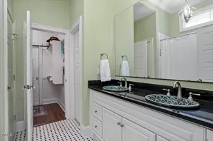 2718 Wayland Dr, Raleigh, NC 27608 - Photo 19