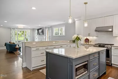 2718 Wayland Drive, Raleigh, NC 27608 - Photo 9