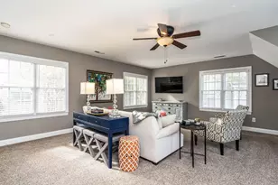 102 Smiths Knoll Ct, Cary, NC 27513 - Photo 35