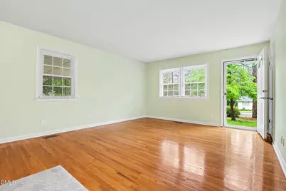 645 N Page Street, Southern Pines, NC 28387 - Photo 5