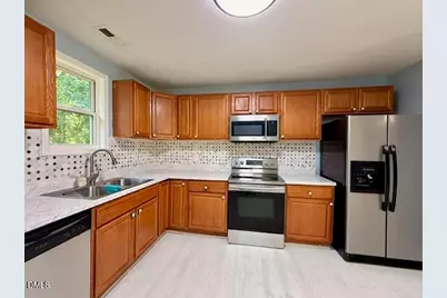 9315 Castle Falls Circle, Fayetteville, NC 28314 - Photo 7