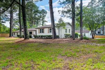 617 Richardson Road, Zebulon, NC 27597 - Photo 3