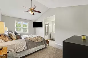 1028 Forest Glen Dr, Raleigh, NC 27603 - Photo 17