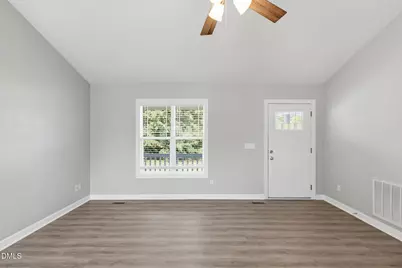 140 Trail Ridge Drive, Benson, NC 27504 - Photo 3