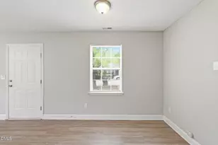 1015 Fairview St, Durham, NC 27707 - Photo 7