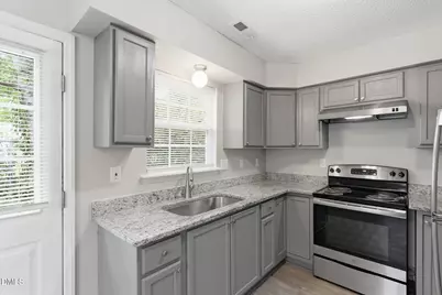 1015 Fairview Street, Durham, NC 27707 - Photo 13